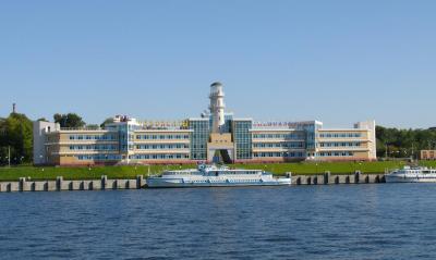 Прикрепленное изображение: Речной порт1.jpg